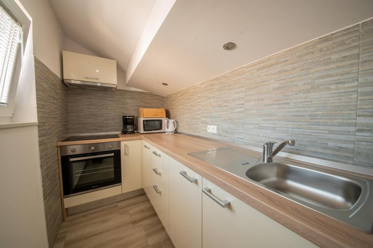 Apartman Eva Vrsi Extérieur photo