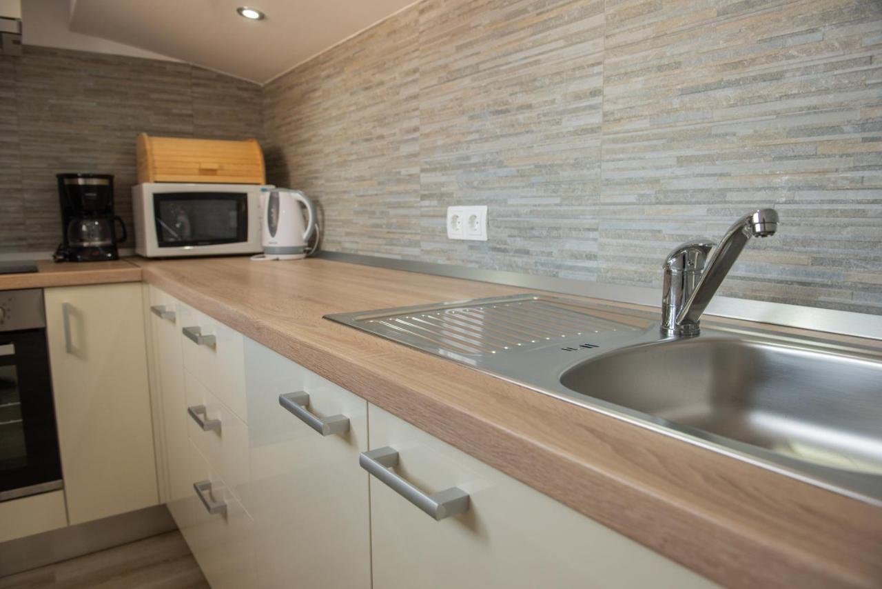 Apartman Eva Vrsi Extérieur photo