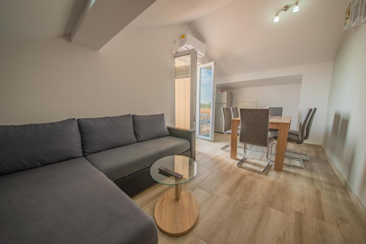 Apartman Eva Vrsi Extérieur photo